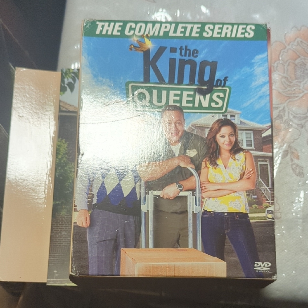 The King of Queens Complete Series DVD Set